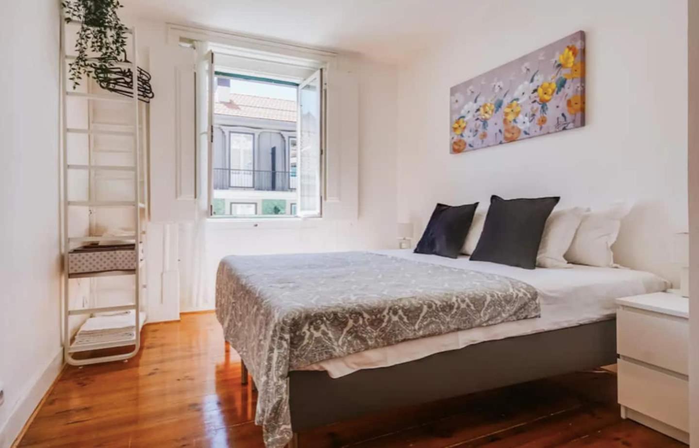 3 Bedroom Apartment In Baixa With River View Lisboa Exterior foto